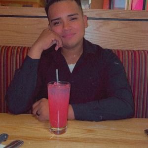 Meet your Posher, Anderson